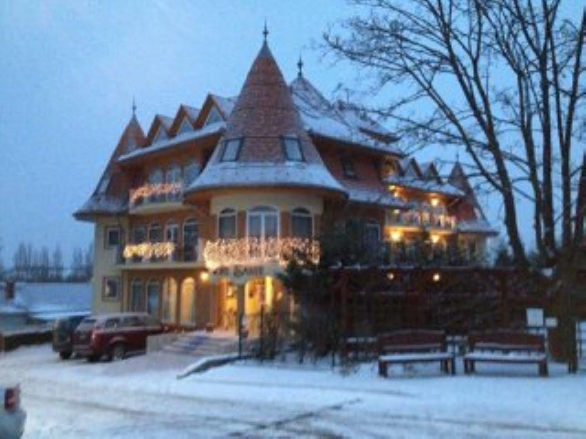 Sante Bed & Breakfast 3*